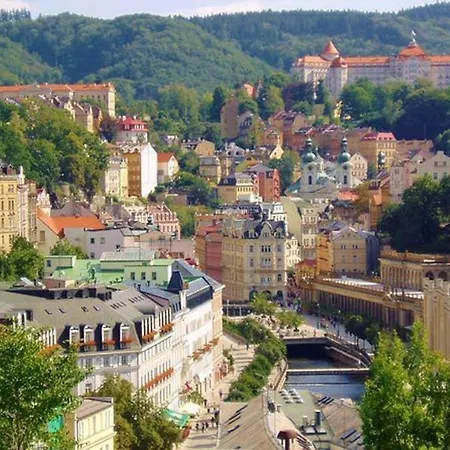 With Back Garden Karlovy Vary